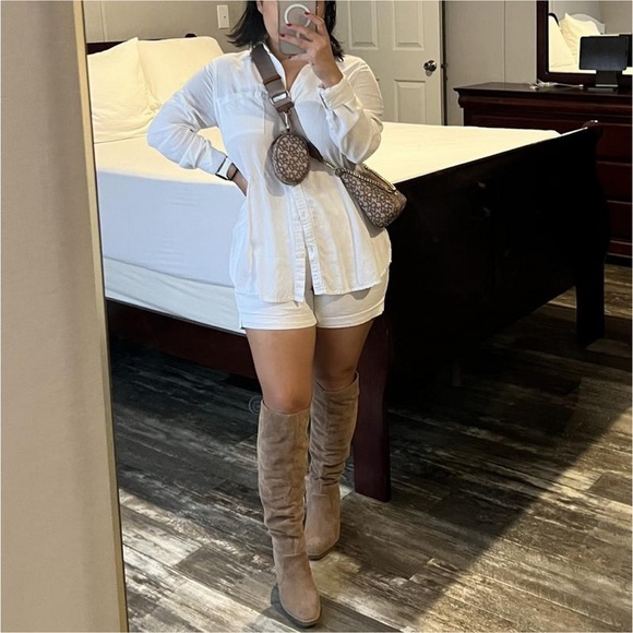 Universal thread tall taupe boots nwt - Picture 6 of 11